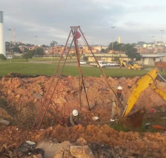 Atterberg Limits Testing in Laval: Plasticity, Clay Behavior, and Foundation Design
