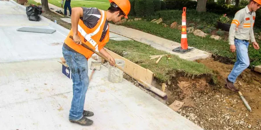 Rigid Pavement Design in Laval: PCI, Slab Thickness & Joint Layout